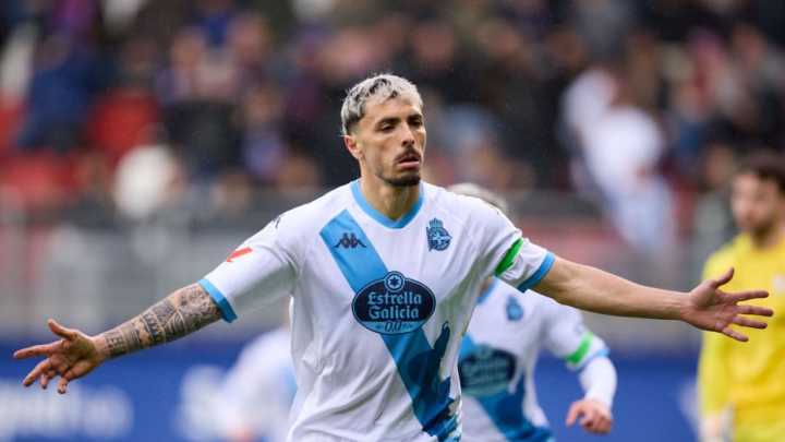 El Deportivo no se plantea acudir al mercado ante la baja de larga duración de Ximo Navarro