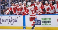 Mason Appleton scores in the final minute to lift the Red Wings over the Maple Leafs 3