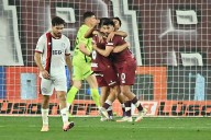 Una acuciante realidad. San Lorenzo no pudo con Lanús, pero en la cancha está más vivo que un club conectado a un respirador