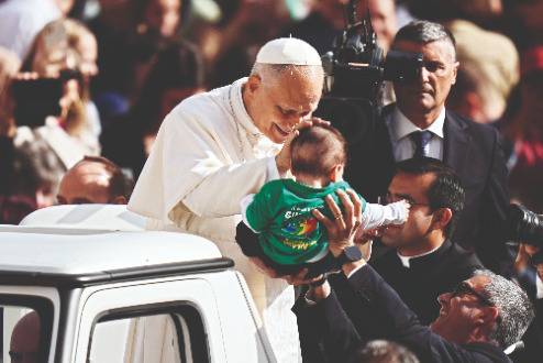Pope Leo XIV to pray at the site of the 2020 Beirut port blast
