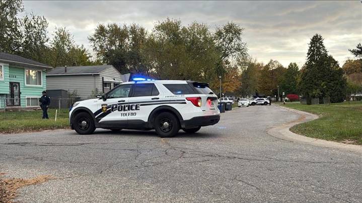 Police: Man shot near Clifton and Redondo, found critically injured on Hill Avenue