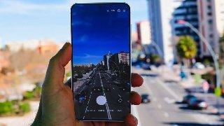 El pequeño gran Samsung, con 335 euros de descuento: Snapdragon 8 Elite, Dynamic AMOLED y 12 GB de RAM