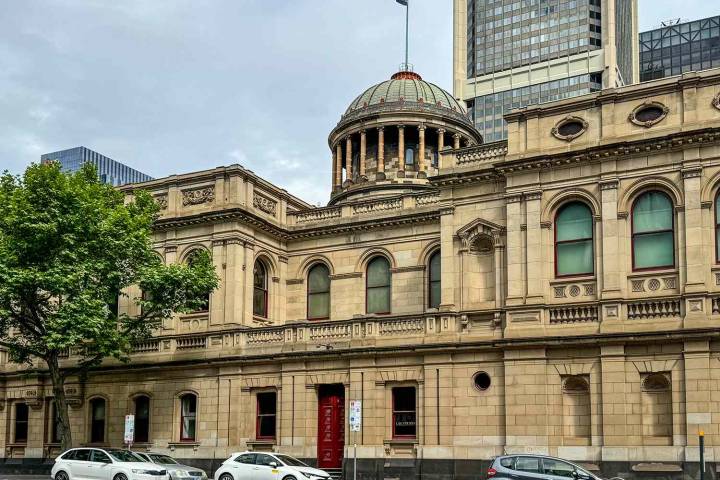 Mother Jailed After Pouring Kerosene on Herself and Son, Setting Kitchen on Fire