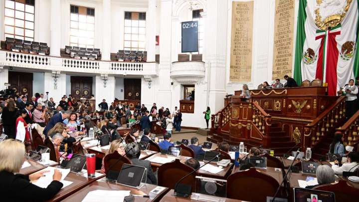 Proponen Reducir Jornada Laboral para Trabajadores de Turno Nocturno; ¿Qué Dice la Iniciativa?