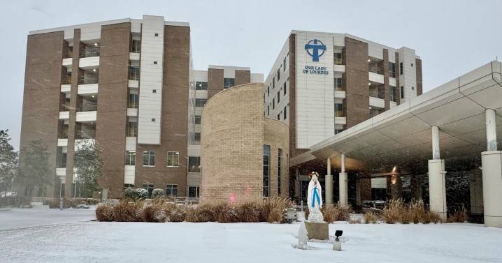 Lafayette's only high-risk breast cancer clinic to aid in breast cancer detection and prevention