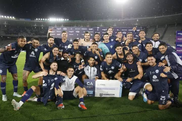 VIDEO: Así fue la definición entre River e Independiente Rivadavia