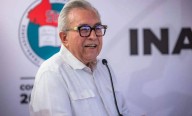 ‘Ya levantan la mano’: Rocha Moya ve potencial de mujeres para sucederlo en 2027