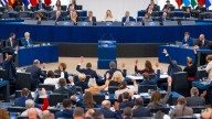 La UE da el sí definitivo al carné a los 17 años y endurece la normativa sobre el alcohol y la velocidad