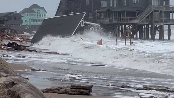 Hurricane Imelda rumbles toward Bermuda as airport, schools and government offices close