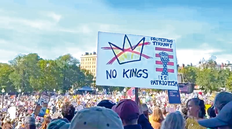 Cientos de personas se unen en Boston a movimiento “Sin Reyes”