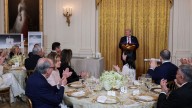 Trump organiza una cena con magnates para financiar un nuevo salón de baile de 200 millones de dólares en la Casa Blanca
