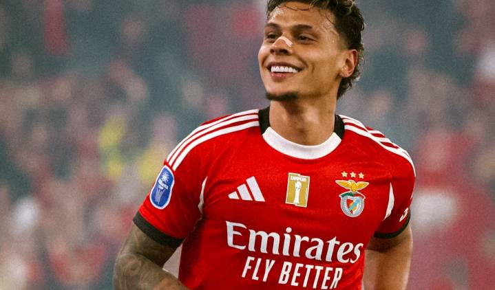 [VIDEO] Ríos se reivindicó y rompió caderas: una asistencia de lujo