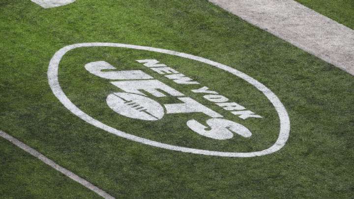 Jets file countersuit vs. ex-exec, allege 'unlawful conspiracy'