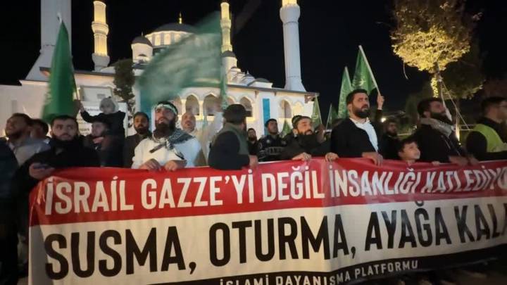 From Turkey to Argentina, protesters rally for Gaza flotilla