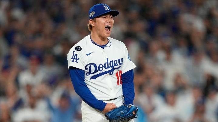 Yoshinobu Yamamoto shines as Dodgers sweep Reds to reach NL Division Series