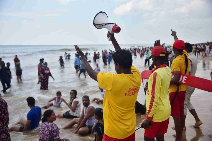 Montha to intensify into severe cyclone by Oct 28; Odisha begins evacuation