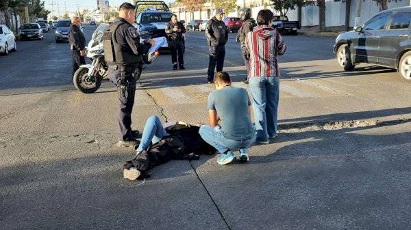 La atropellan en cruce del Saucito y la Juan Escutia