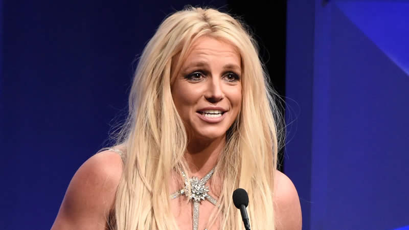 Britney Spears’ Friends ‘Terrified’ as Concerns Grow Over Her Health