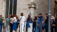 Los vecinos no ven turismofobia en València: "El problema es la especulación"