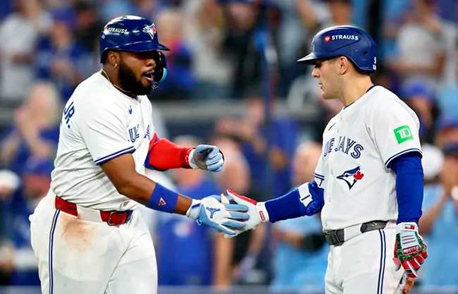 Obligan Blue Jays el Juego 7 con victoria sobre Mariners