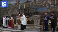 King Charles becomes first British monarch to pray with pope in five centuries