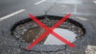 ¿Adiós a los baches? El nuevo material que es tendencia en Europa y puede eliminarlos para siempre