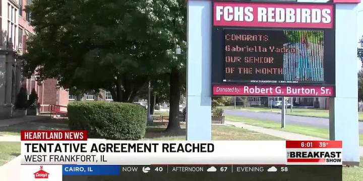 West Frankfort teachers approve tentantive agreement with school district