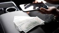 Mira cómo las víctimas de estafa pierden millones en un timo con un giro moderno