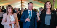 55 fotos: el embajador Joaquín de Arístegui encabezó la recepción con motivo de la Fiesta Nacional de España