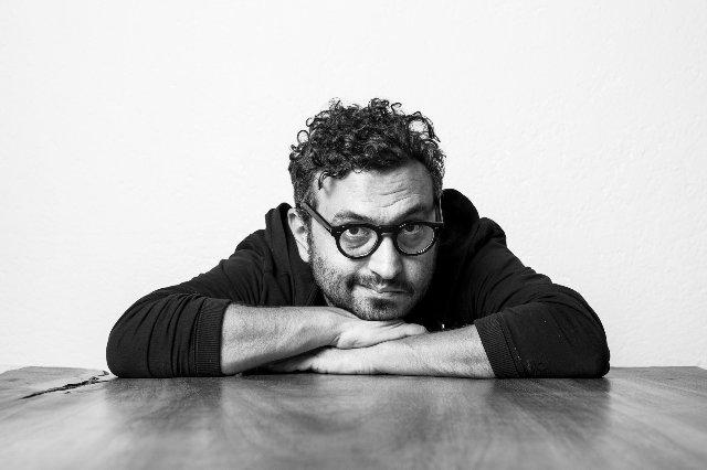 Alonso Ruizpalacios adaptará Aura de Carlos Fuentes para Streaming