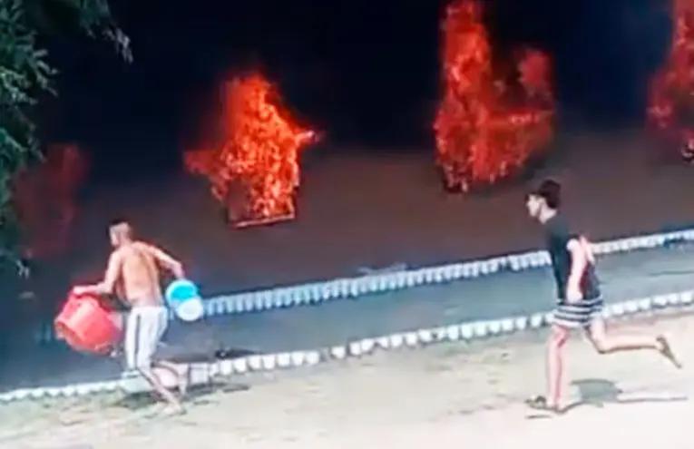Dos nenas mueren en un incendio en una iglesia evangélica en Córdoba: Investigan presunta relación con el doble crimen