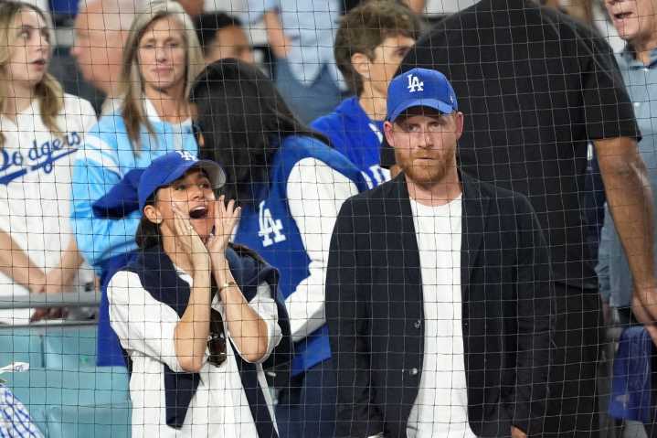 Toronto Blue Jays sent these 17 Dodger-cheering Hollywood celebrities home unhappy