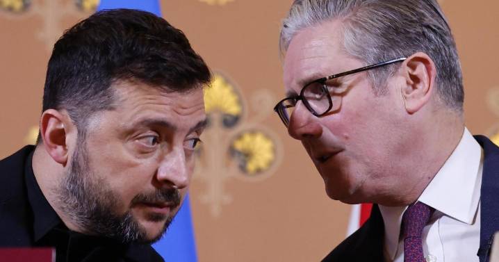 Zelenski ultima su plan de alto el fuego mientras las tropas de Putin no cejan en su avance territorial