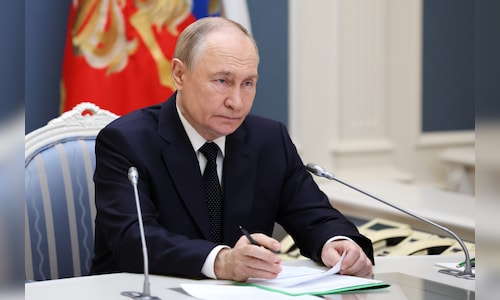 Kremlin hits back at Trump, says countries will decide Russian energy purchase themselves