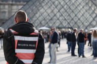 5 more arrested in connection with Louvre jewel heist