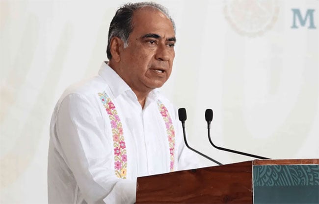 EU revoca visa a Héctor Astudillo; lo achaca a declaraciones por aranceles