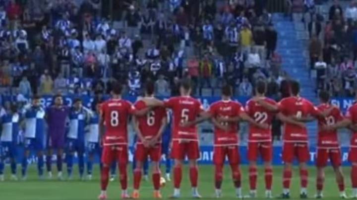 El grito de "puta España" rompe el minuto de silencio en un partido de Cataluña