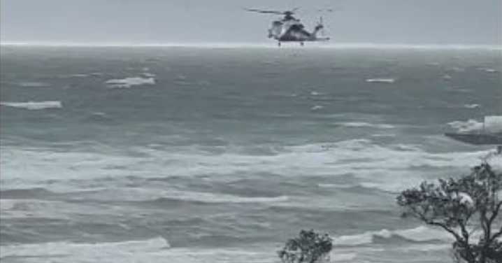 Frankston Beach: Two men drown in ferocious swell at Melbourne beach