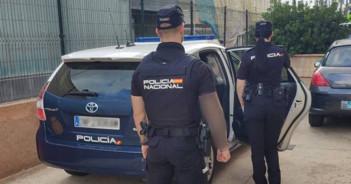 Detenidas dos mujeres en Valladolid y Salamanca que seducían a hombres mayores para robarles en sus casas