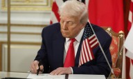 Trump firma acuerdos en el sector de tierras raras en su gira asiática antes de ver a Xi