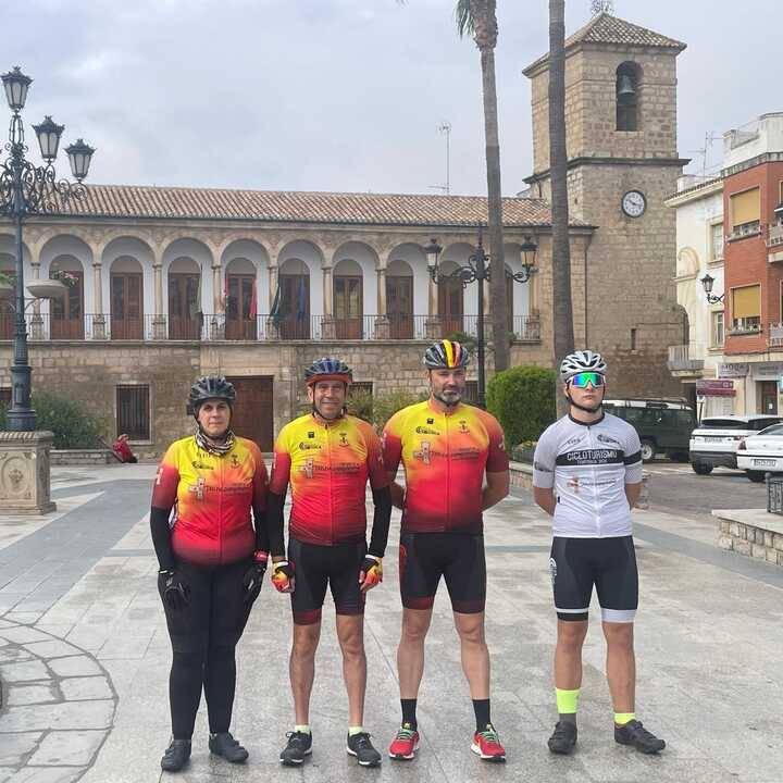 El Club Ciclista Tosiria pone fin a la temporada oficial con sabor a bicicleta y “Hoyo de Campeones”