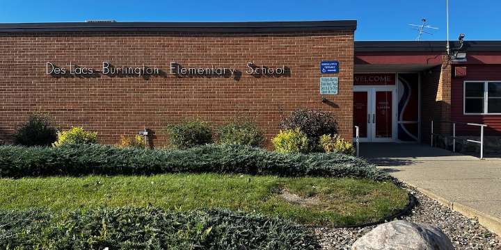 Burlington-Des Lacs Elementary celebrates Blue Ribbon honor