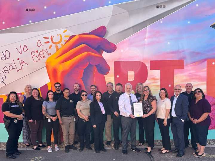 Glendale Mayor Weiers proclaims Domestic Violence Awareness Month -