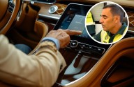 Carlos Conde, guardia civil, tajante: “Es incongruente multar por usar el móvil pero no por tocar la pantalla táctil del coche”