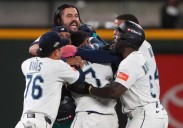 ¡En 15 innings! Marineros de Seattle dejan en el terreno a Detroit y avanzan a Serie de Campeonato