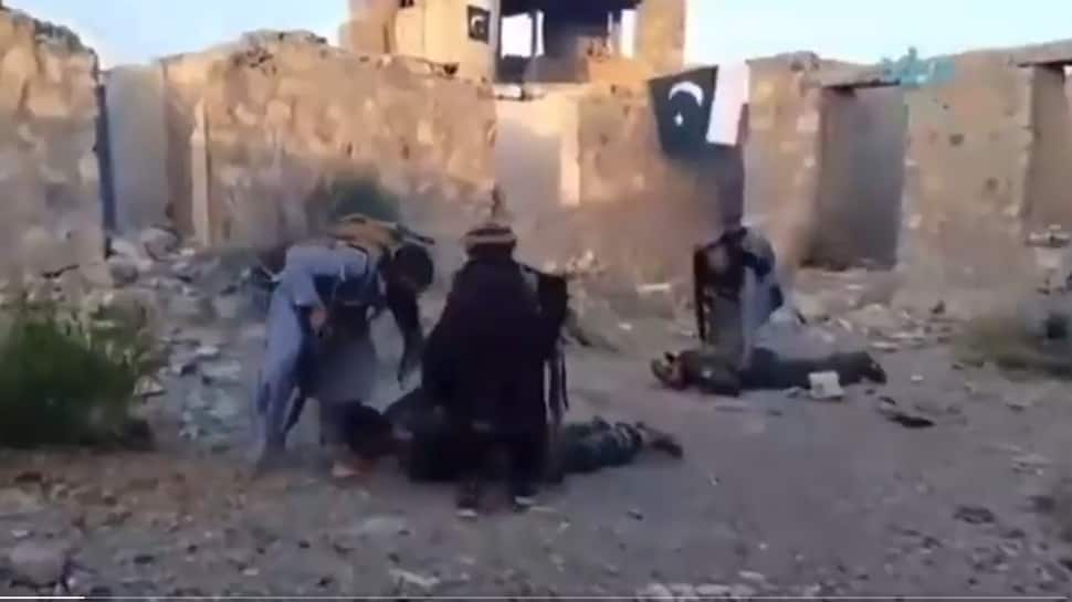 Afghanistan-Pakistan Border Clash: Taliban Unleashes Wrath On Munir's Army, Videos Go Viral; Claims Control Of Many Checkposts