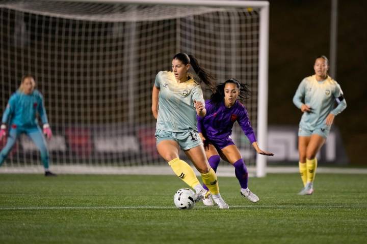 Calgary Wild FC defeats Vancouver Rise FC 2