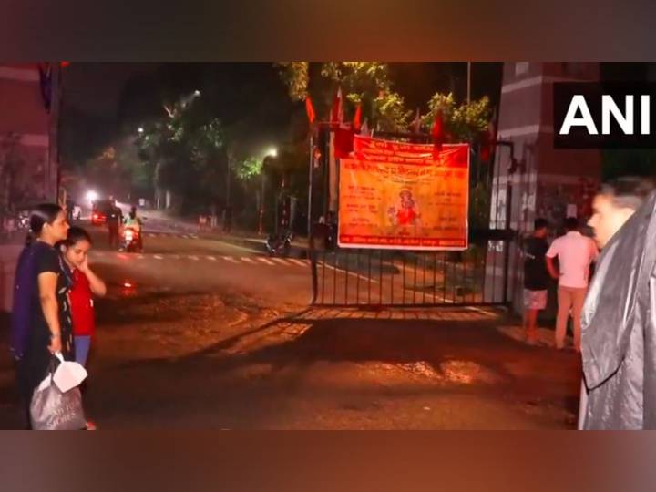 Delhi: Clash erupts in JNU during Dussehra 'Visarjan Shobha Yatra