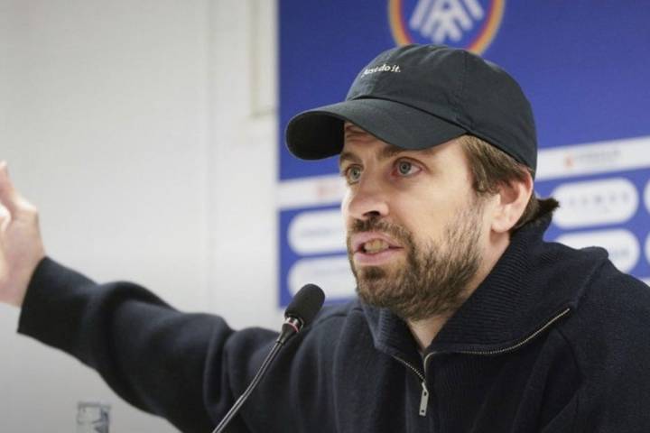 PIQUÉ EXPLOTA ANTE EL ARBITRAJE AL FC ANDORRA