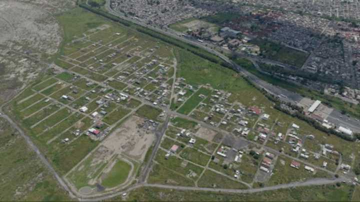 El Caracol: industria, invasión y riesgo dentro del Parque Ecológico